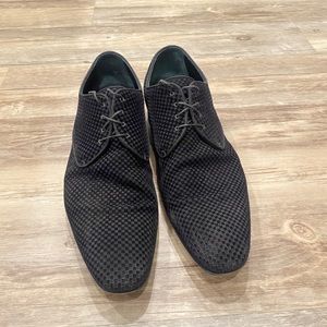Louis Vuitton velvet dress shoes